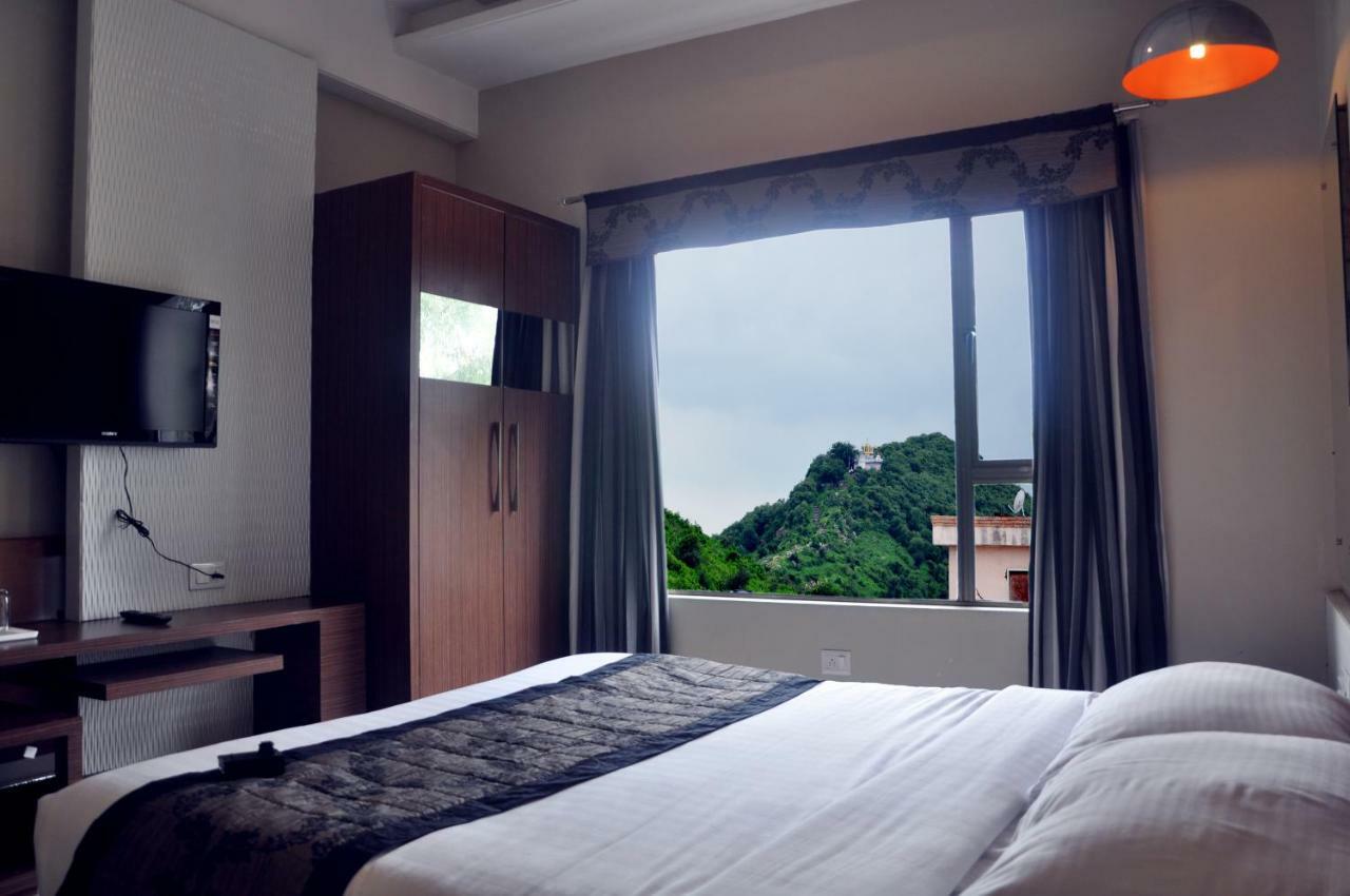 Hotel Sheela Shree Plaza Jhānsi Exteriér fotografie